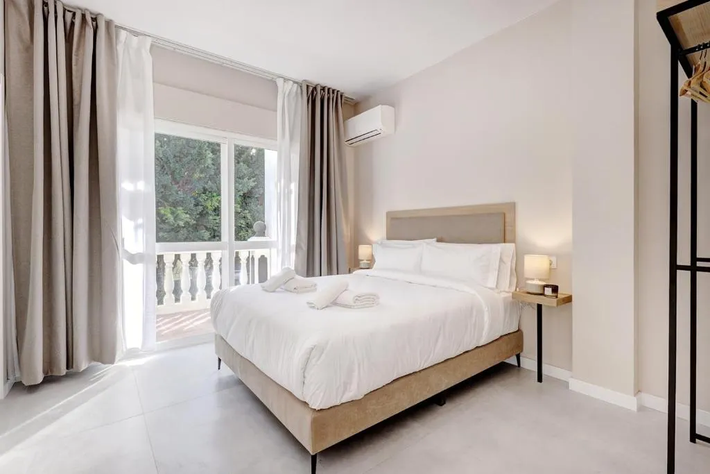Double Room with Terrace – Explore Hostal Puerta Almar: Your Oasis for Relaxation and Comfort